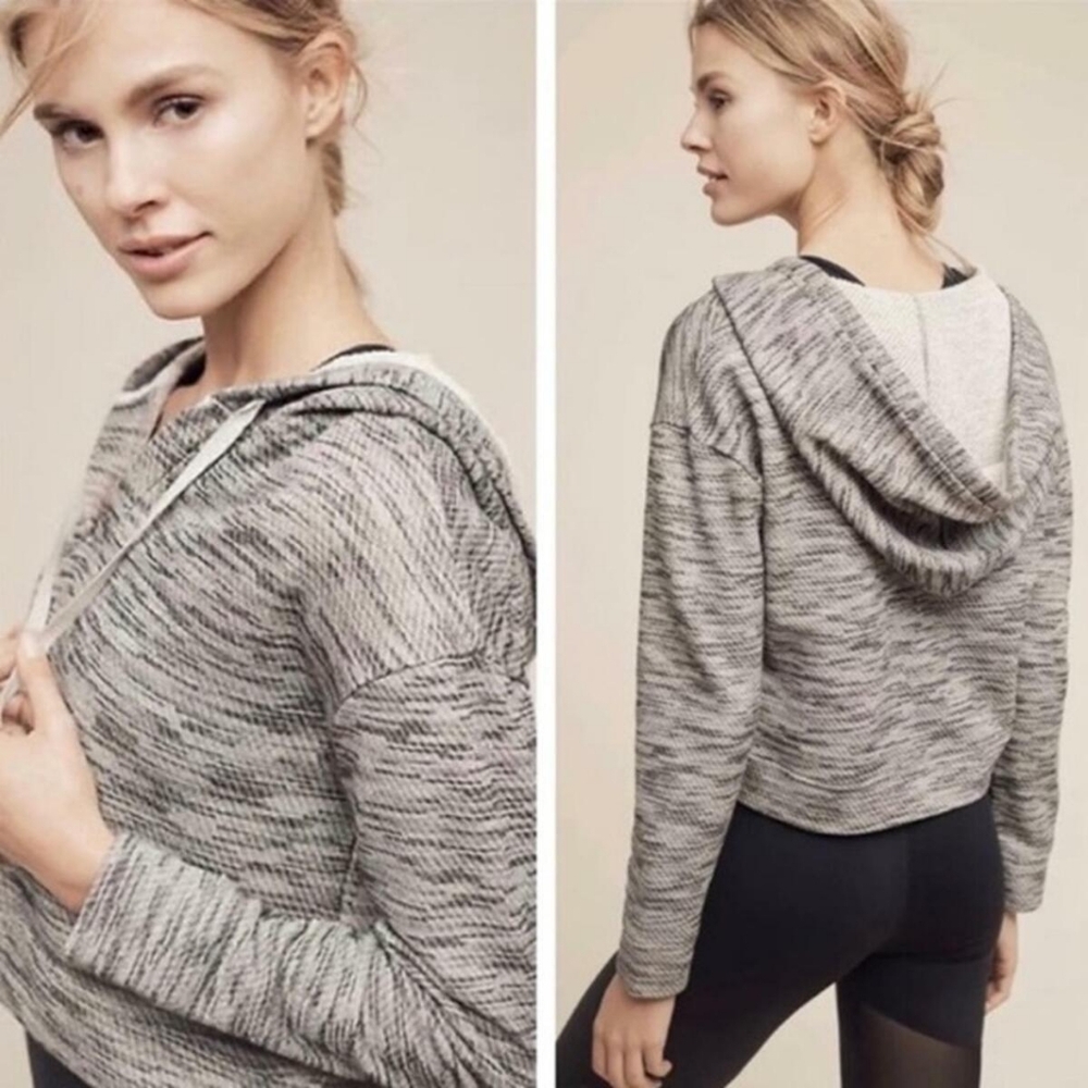 Anthropologie Saturday Sunday Silver Cropped Knit Sweater Hoodie M ✨💫